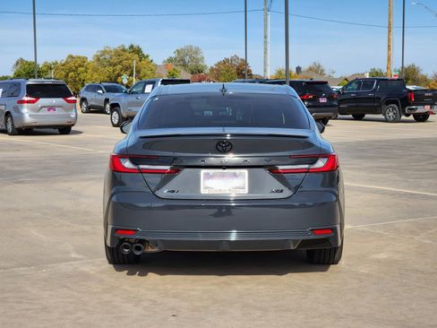 Used 2025 Toyota Camry XSE image 8