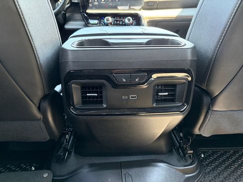 Used 2026 GMC Sierra 2500 AT4 w/ AT4 Premium Plus Package AWD/4WD image 13