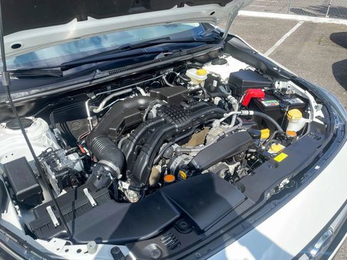 Used 2019 Subaru Crosstrek 2.0i Premium AWD/4WD image 41