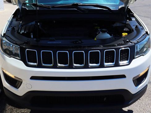 Used 2018 Jeep Compass Sport AWD/4WD image 55