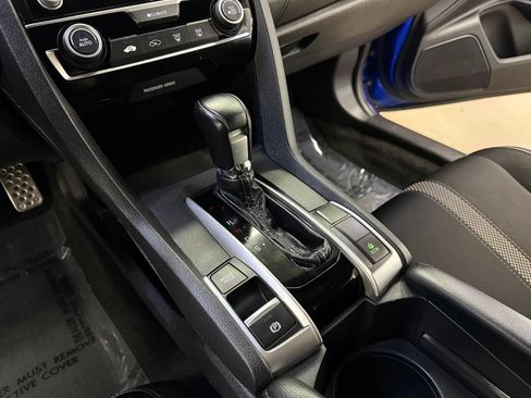 Used 2020 Honda Civic Sport image 10