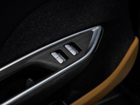 Used 2024 Lucid Air Touring image 46