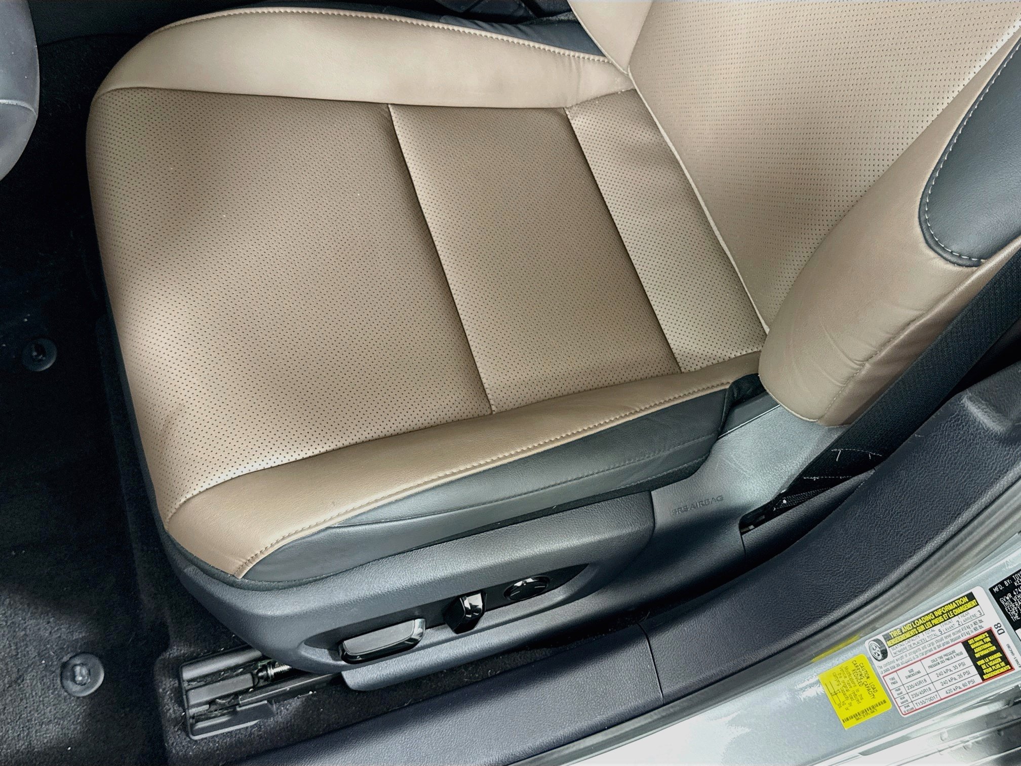 Used 2024 Lexus ES 350 w/ Premium Package FWD image 21