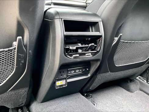 New 2026 Jeep Grand Cherokee Limited AWD/4WD image 22