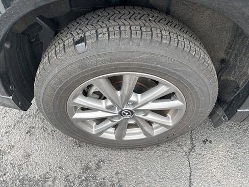 Certified 2025 MAZDA CX-5 AWD 2.5 S w/ Preferred Package image 5