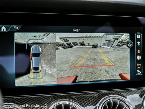 Used 2024 Mercedes-Benz AMG GT 63 image 47