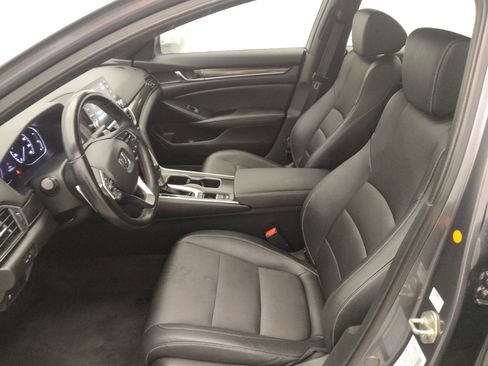Used 2019 Honda Accord Sport image 17