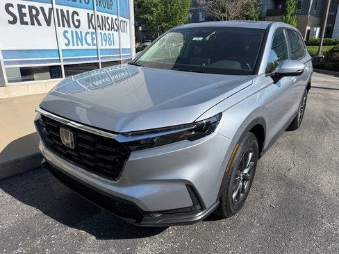 New 2026 Honda CR-V EX-L image 2