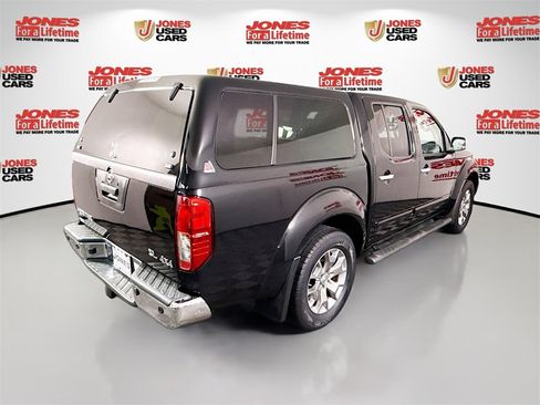 Used 2019 Nissan Frontier SL image 17