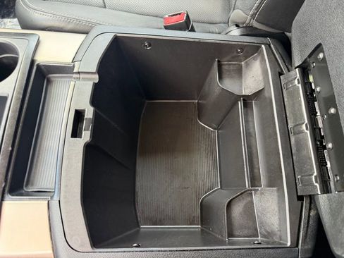 Used 2014 RAM 1500 Laramie w/ Convenience Group image 29