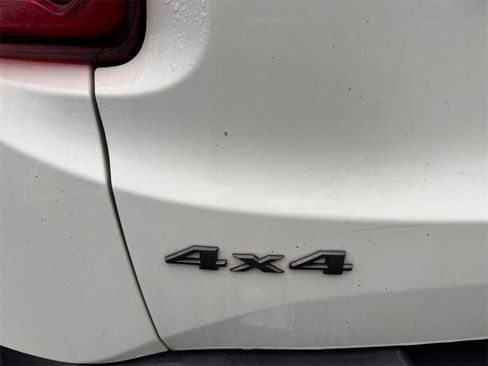 Used 2019 Jeep Renegade Limited w/ Quick Order Package 22P image 32