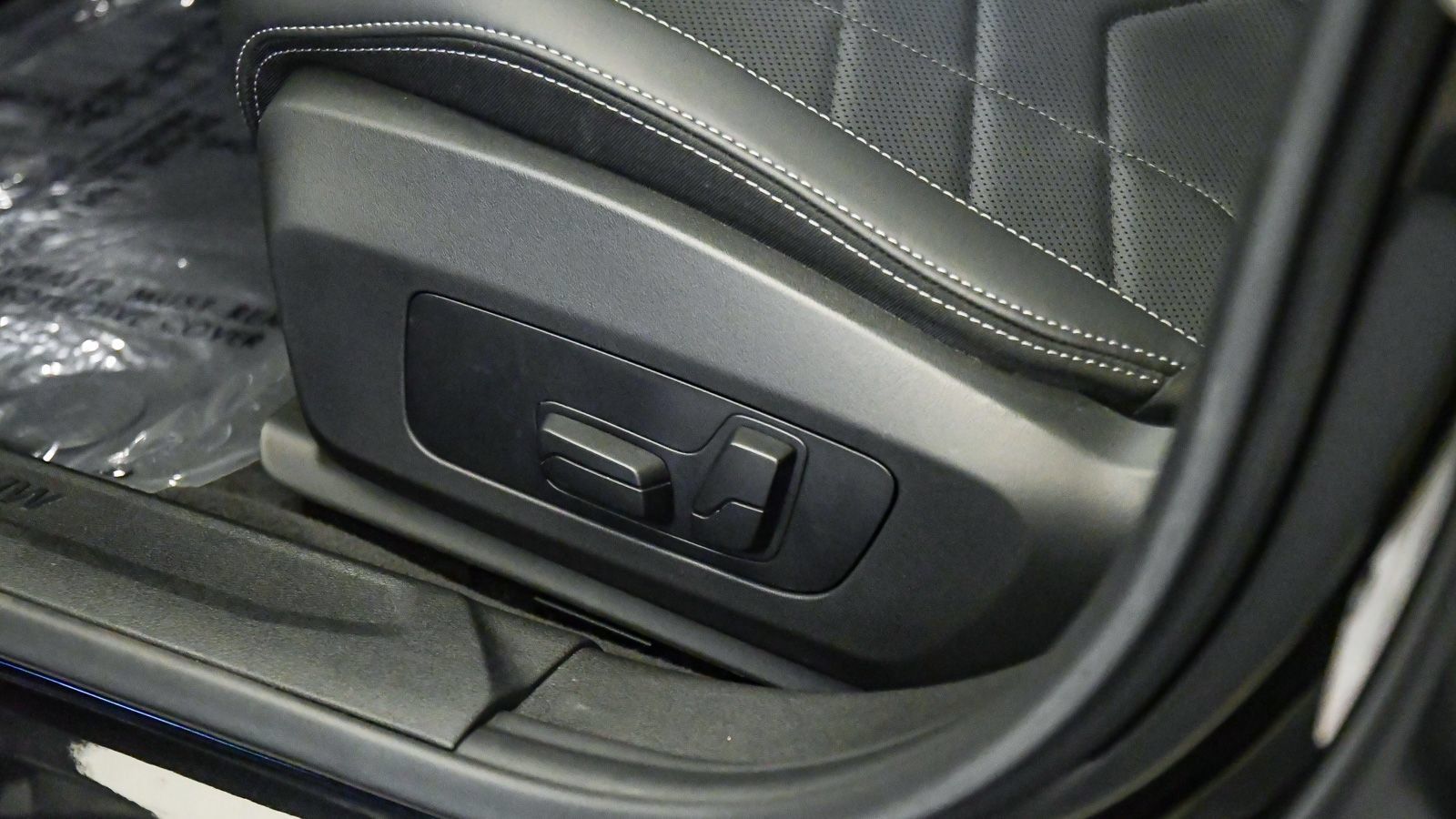 Used 2026 BMW 228i w/ Premium Package FWD image 23