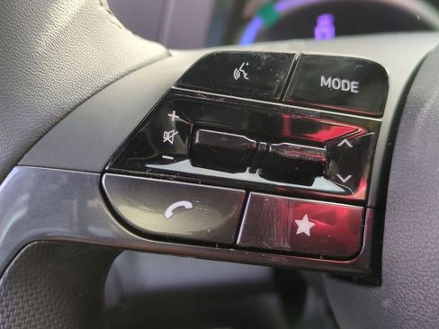 New 2026 Hyundai Elantra Sport FWD image 14