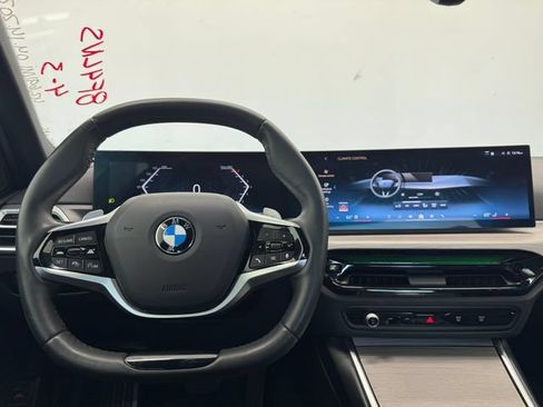 Used 2025 BMW 330i Sedan RWD image 3