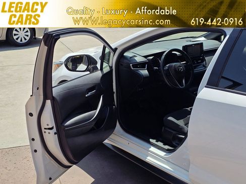 Used 2022 Toyota Corolla SE w/ Carpet Mat Package (TMS) FWD image 41