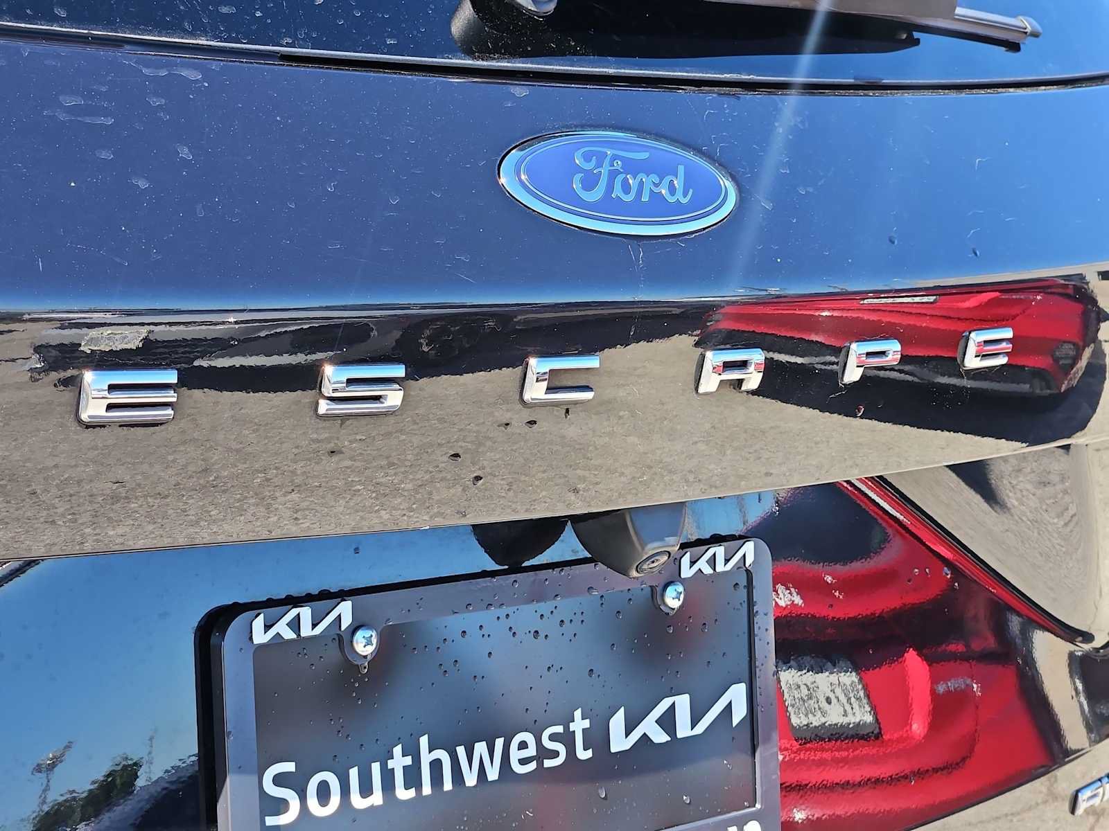Used 2024 Ford Escape Active AWD/4WD image 14