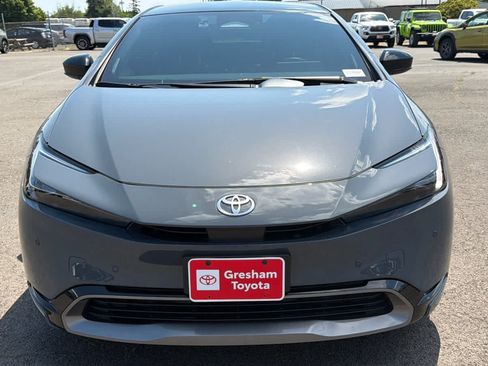 Used 2023 Toyota Prius Limited AWD/4WD image 5