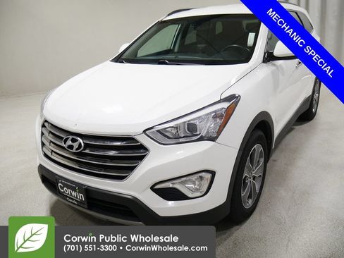 Used 2013 Hyundai Santa Fe GLS w/ Popular Equipment Pkg AWD/4WD image 10