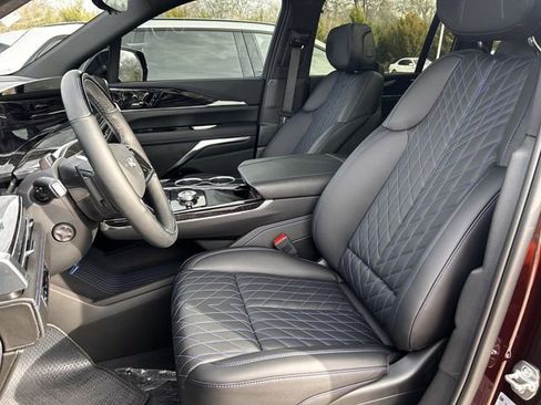 New 2026 Cadillac Escalade IQ Sport 1 w/ LPO, ONYX Package AWD/4WD image 22
