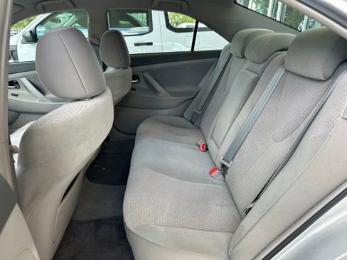 Used 2011 Toyota Camry LE w/ LE Extra-Value Pkg FWD image 13