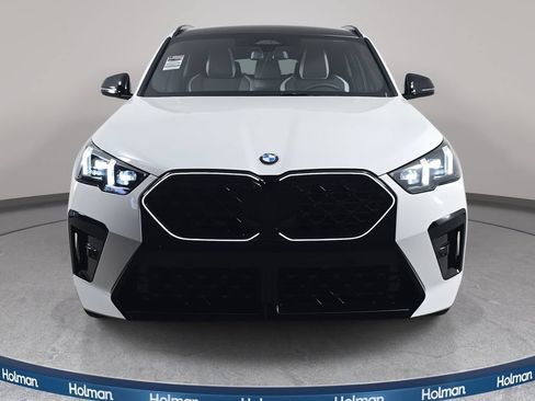 New 2026 BMW X2 xDrive28i w/ Technology Package AWD/4WD image 2
