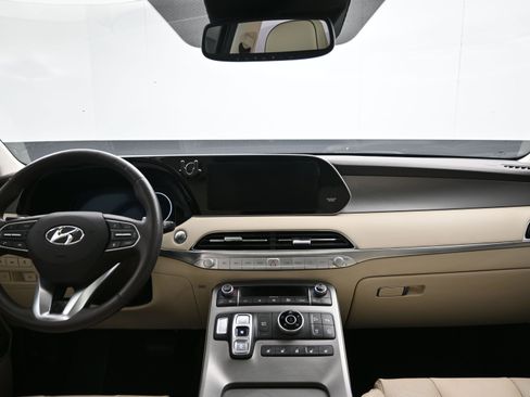 Used 2020 Hyundai Palisade Limited image 19
