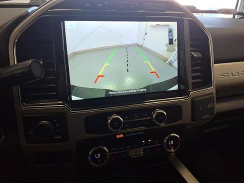 Certified 2022 Ford F250 Lariat w/ Lariat Ultimate Package AWD/4WD image 26