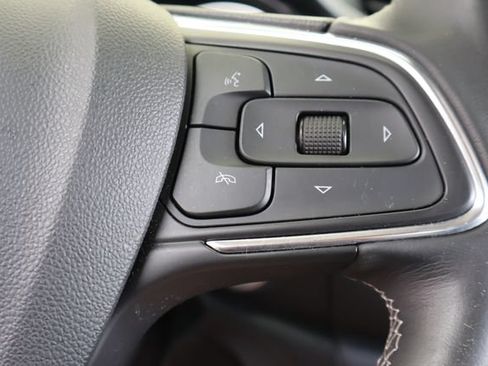 Used 2023 Buick Encore GX Essence w/ Experience Buick Package FWD image 24