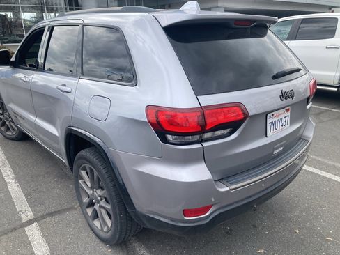 Used 2016 Jeep Grand Cherokee Limited 75th Anniversary image 6