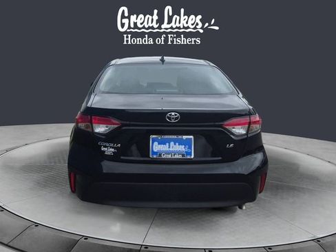 Used 2025 Toyota Corolla LE FWD image 4