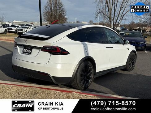 Used 2022 Tesla Model X image 7