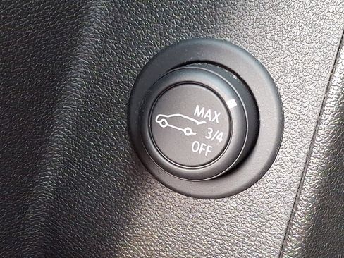 Certified 2022 Chevrolet Equinox LT image 25