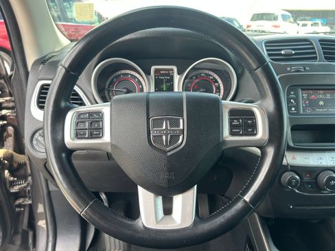 Used 2018 Dodge Journey SXT w/ Connectivity Group FWD image 20