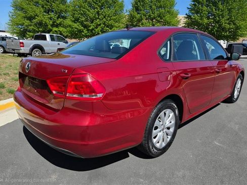 Used 2015 Volkswagen Passat 1.8T FWD image 6
