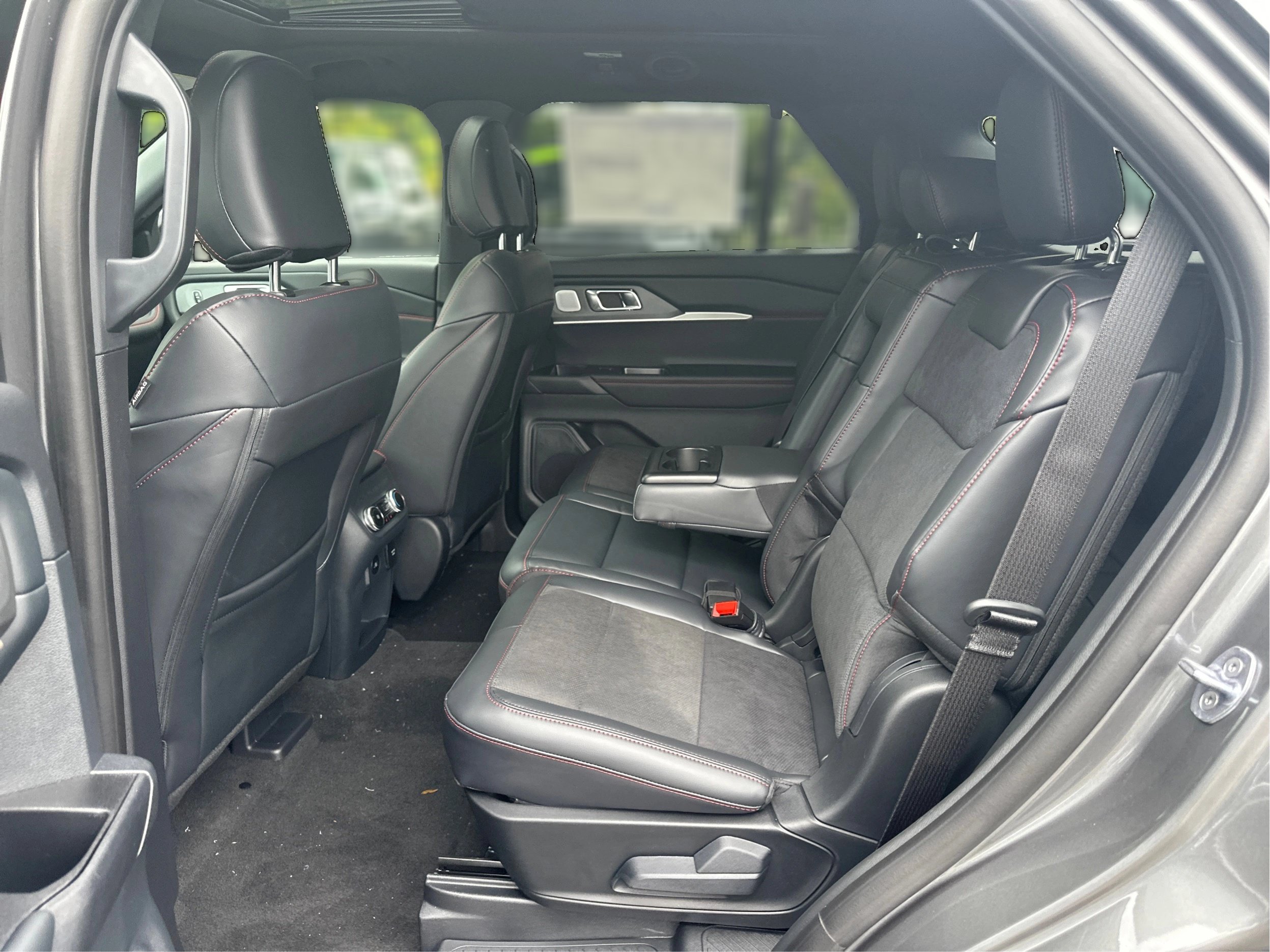 New 2027 Ford Explorer ST AWD/4WD image 12