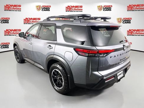 Used 2025 Nissan Pathfinder Rock Creek AWD/4WD image 2