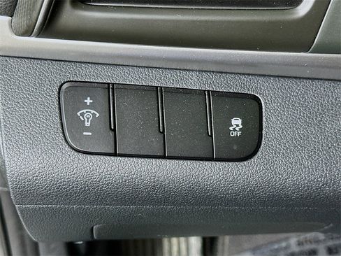 Used 2019 Hyundai Elantra SE w/ Cargo Package image 21