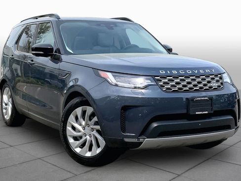 Used 2025 Land Rover Discovery S AWD/4WD image 3
