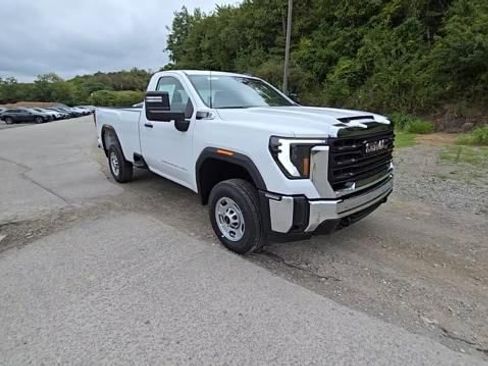 New 2024 GMC Sierra 2500 Pro image 8