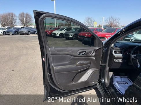 Used 2021 GMC Acadia SLT w/ Elevation Edition image 34