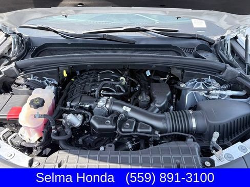 Used 2023 Jeep Grand Cherokee Altitude AWD/4WD image 28