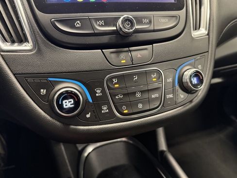 Used 2024 Chevrolet Malibu LT image 24