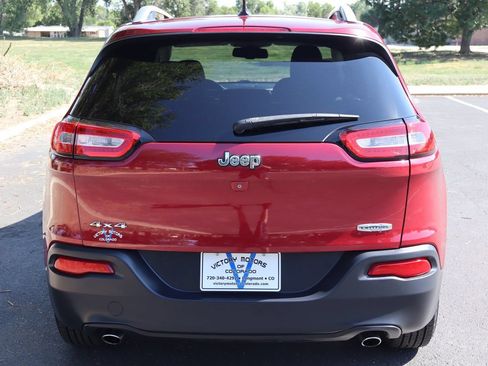 Used 2014 Jeep Cherokee Latitude w/ Comfort/Convenience Group AWD/4WD image 6