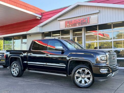 Used 2018 GMC Sierra 1500 Denali w/ Denali Ultimate Package AWD/4WD image 1