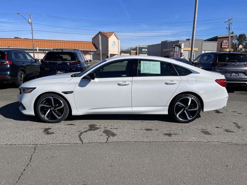 Used 2022 Honda Accord Sport image 18