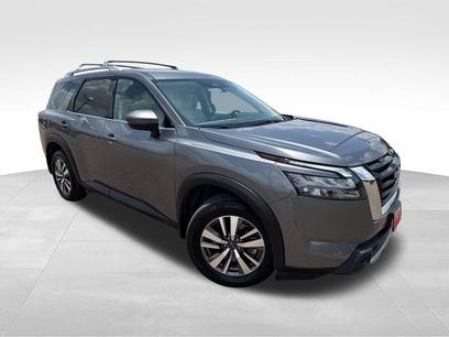 Certified 2025 Nissan Pathfinder SL w/ Cargo Package