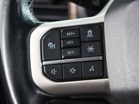 Used 2022 Ford Expedition Limited image 14