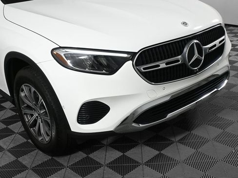 Used 2023 Mercedes-Benz GLC 300 image 35