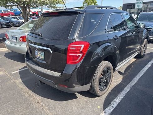 Used 2017 Chevrolet Equinox LT w/ Midnight Edition FWD image 6