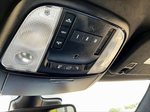 Used 2025 Dodge Durango R/T AWD/4WD image 18